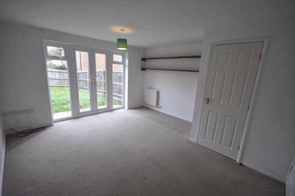 2 bedroom semi-detached house to rent - Photo 1