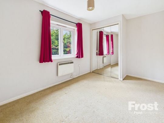 Maplin Park, Slough, Berkshire,SL3 - Photo 1