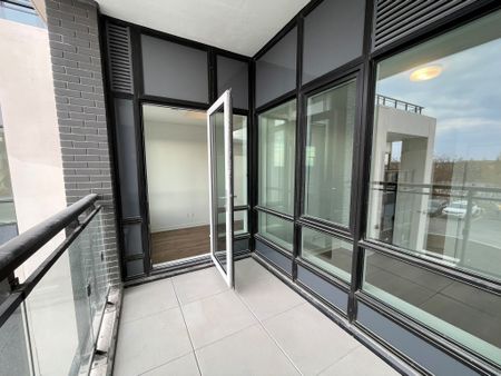 For Lease - 405 Dundas Street Unit# 209, Oakville, Ontario - Photo 2