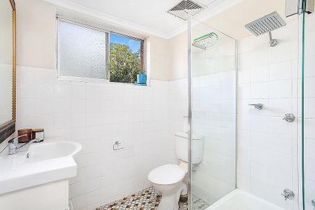 6/23-25 Campbell Street, Wollongong NSW 2500 - House For Rent | Domain - Photo 5