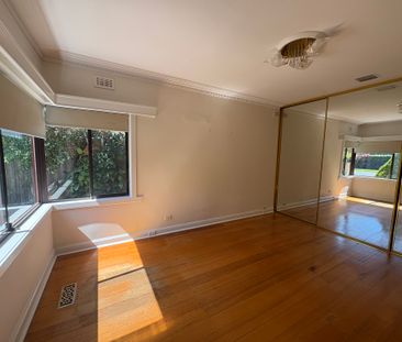 14 Patterson Rd, Bentleigh - Photo 4