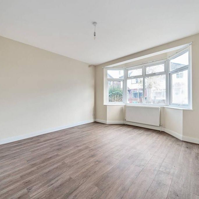 3 bedroom terraced house to rent - Photo 1