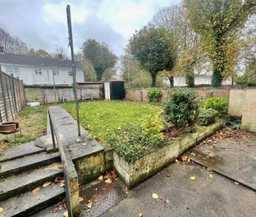 2 bedroom end of terrace house to rent - Photo 5