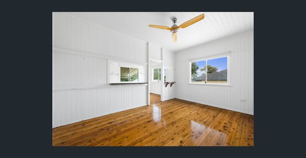 South Toowoomba Cottage! - Photo 1