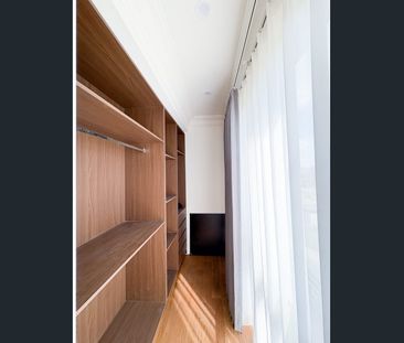 Brand New, Fully Furnished Self Contained One-Bedroom Unit – All Bi... - Photo 4