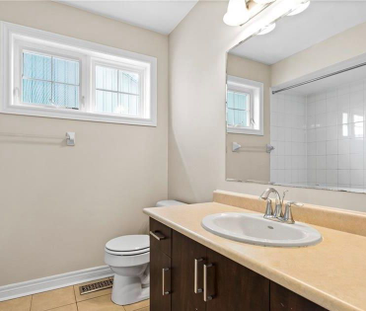 For Lease - 8 CHICORY Crescent, St. Catharines, Ontario - Photo 6