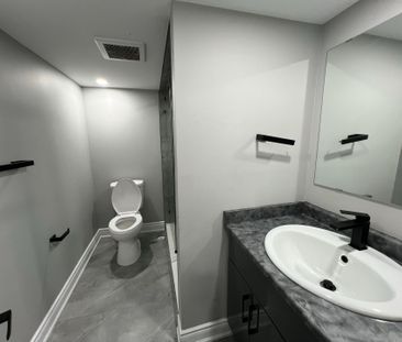 For Lease - 80 Abell Drive, Brampton, Ontario - Photo 3