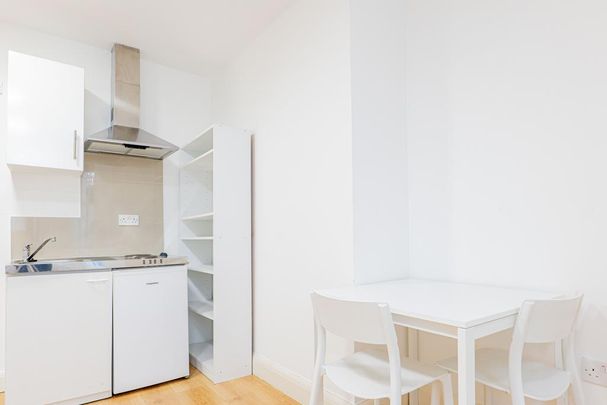 1 bedroom flat to rent - Photo 1