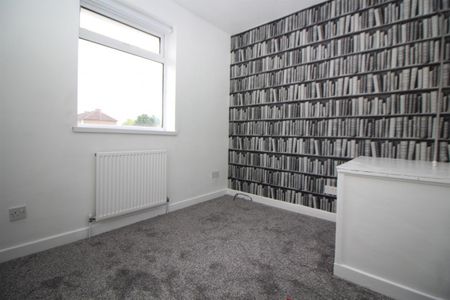 3 Bedroom House - Terraced To Let - Photo 5