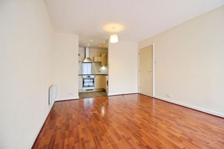 1 bedroom apartment to rent - Photo 2