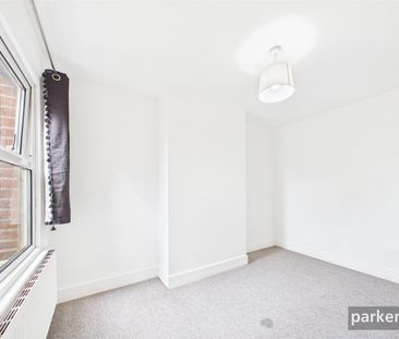 Salisbury Road, Reading, Berkshire, RG30 - Photo 5