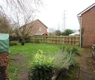 3 bedroom detached house to rent - Photo 5