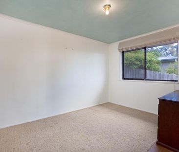 Great Family Home, Water Views - Photo 1