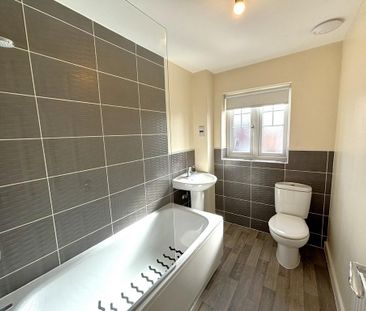 2 bedroom terraced house to rent - Photo 5