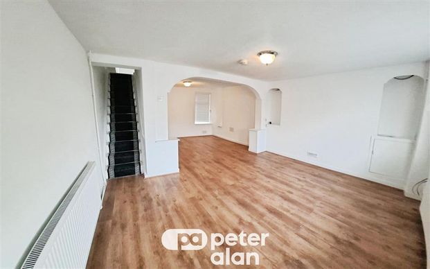 Carmarthen Road, Fforestfach, SWANSEA - Photo 1