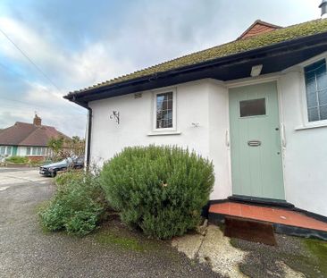 2 bedroom bungalow to rent - Photo 3