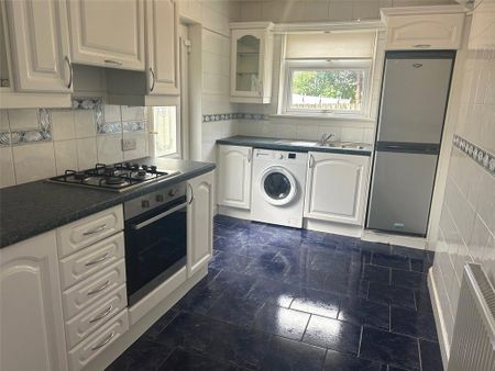 2 bedroom semi-detached house to rent - Photo 5