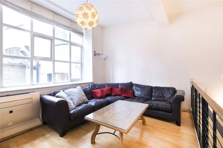 City Road, London, EC1V 2NR - Photo 2