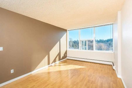 Lexington Place — 1 Bedroom - Photo 2