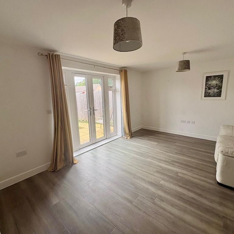3 bedroom house to rent - Photo 1