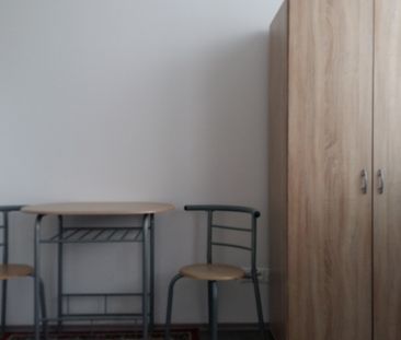 Na prenájom útulná garsónka v obci Rovinka na Hlavnej ulici - Photo 2