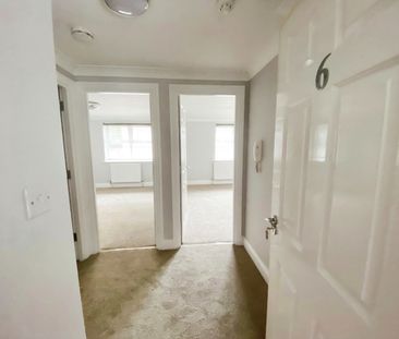 1 bed flat to rent in Flat 6, 905 Christchurch Road, Bournemouth, - Photo 5