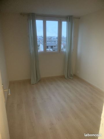 Location Appartement 3 pièces 63m² VILLEJUIF 94800 - Photo 2