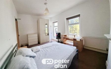 St. Helens Avenue, SWANSEA - Photo 3