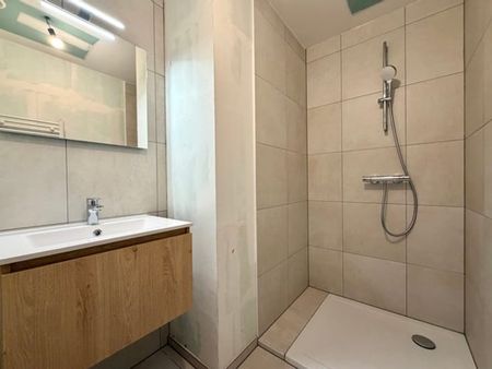 Appartement te huur - Foto 2