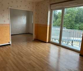 Location : Appartement 5 pièces 75 m2 – VALENTIGNEY - Photo 2