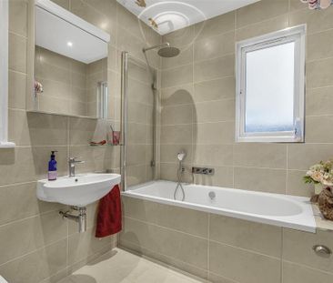 4 bedroom house to rent - Photo 4