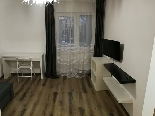 Piata Sudului, Berceni, - Photo 1
