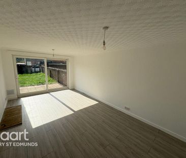 3 bedroom terraced house to rent - Photo 3