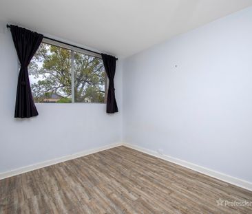 8/19 Raymond Street, Yokine WA 6060 - Photo 4