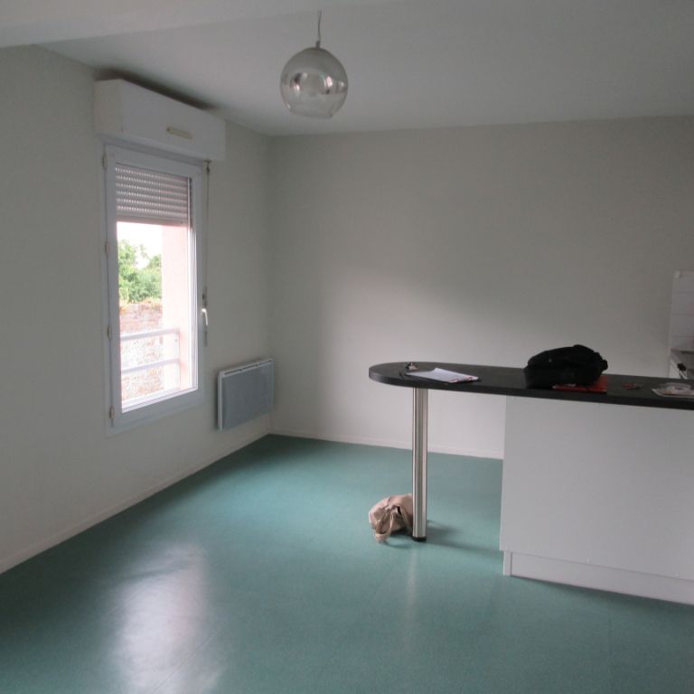 Location Appartement 1 pièce 25m² - Photo 1