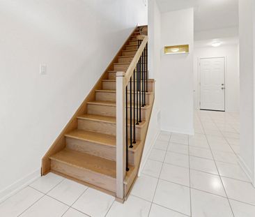 For Lease - 3062 Ernest Appelbe Boulevard, Oakville, Ontario - Photo 5