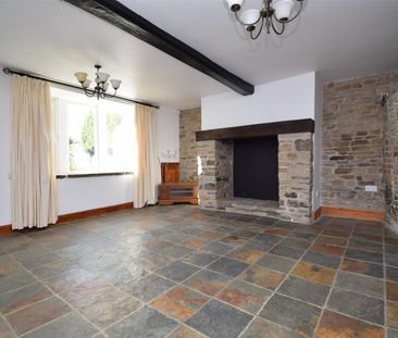 Stoney Bank, Hawking Croft Road, Horbury - Photo 1