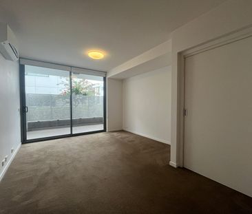 Low-Maintenance Living in Prime Position - Photo 6