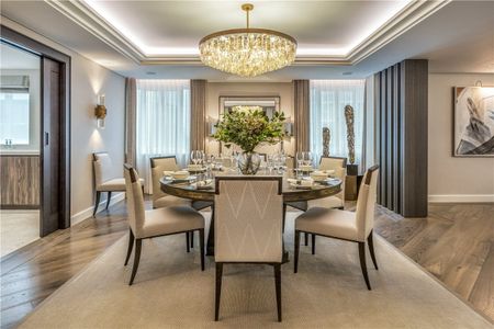 At c.1970 sq. ft, this is a luxuriously appointed third floor (with lift) two bedroom, two bathroom apartment, enviably in the heart of Knightsbridge. Highlights include a band new kitchen, concierge and on-site leisure facilities. EPC rating B | Council Tax Band H - Photo 3