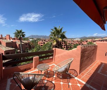 Atico en alquiler en Alicate Playa, Marbella - Photo 2