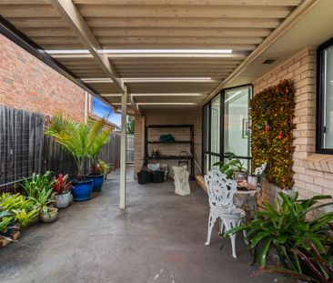 12 Courtley Avenue, Kellyville Ridge NSW 2155 - House For Rent | Do... - Photo 3