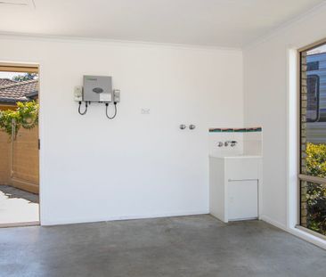 Coastal Comfort Living in Sought-After West Ballina - Photo 6