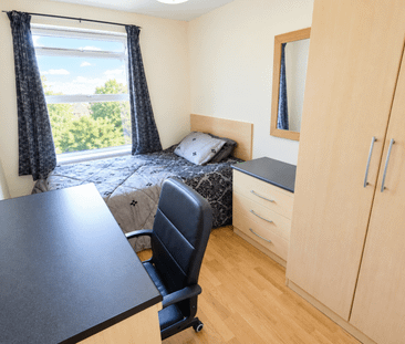 6 bedroom detached house to rent - Photo 6