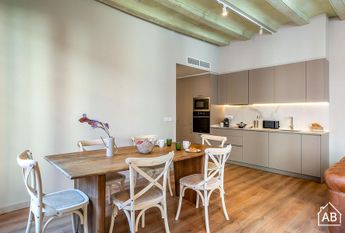 Elegant 3-Bedroom Apartment in Las Ramblas with Private Balcony