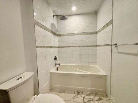 For Lease - 340 Howland Avenue Unit# Lower, Toronto, Ontario - Photo 2