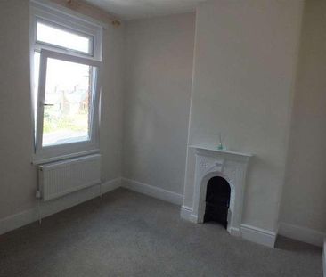 Gloucester Road, Trowbridge, BA14 - Photo 1