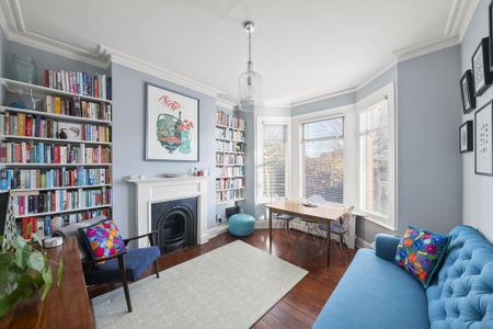 3 bedroom maisonette to rent - Photo 2