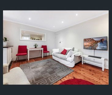 Ground Floor 1-Bedroom Unit in a Prime Location - Photo 2