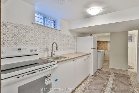 104 Crestwood Road #Lower - Photo 4