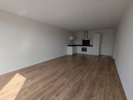 Te huur: Appartement Hans Henneveldpad in Haarlem - Photo 3